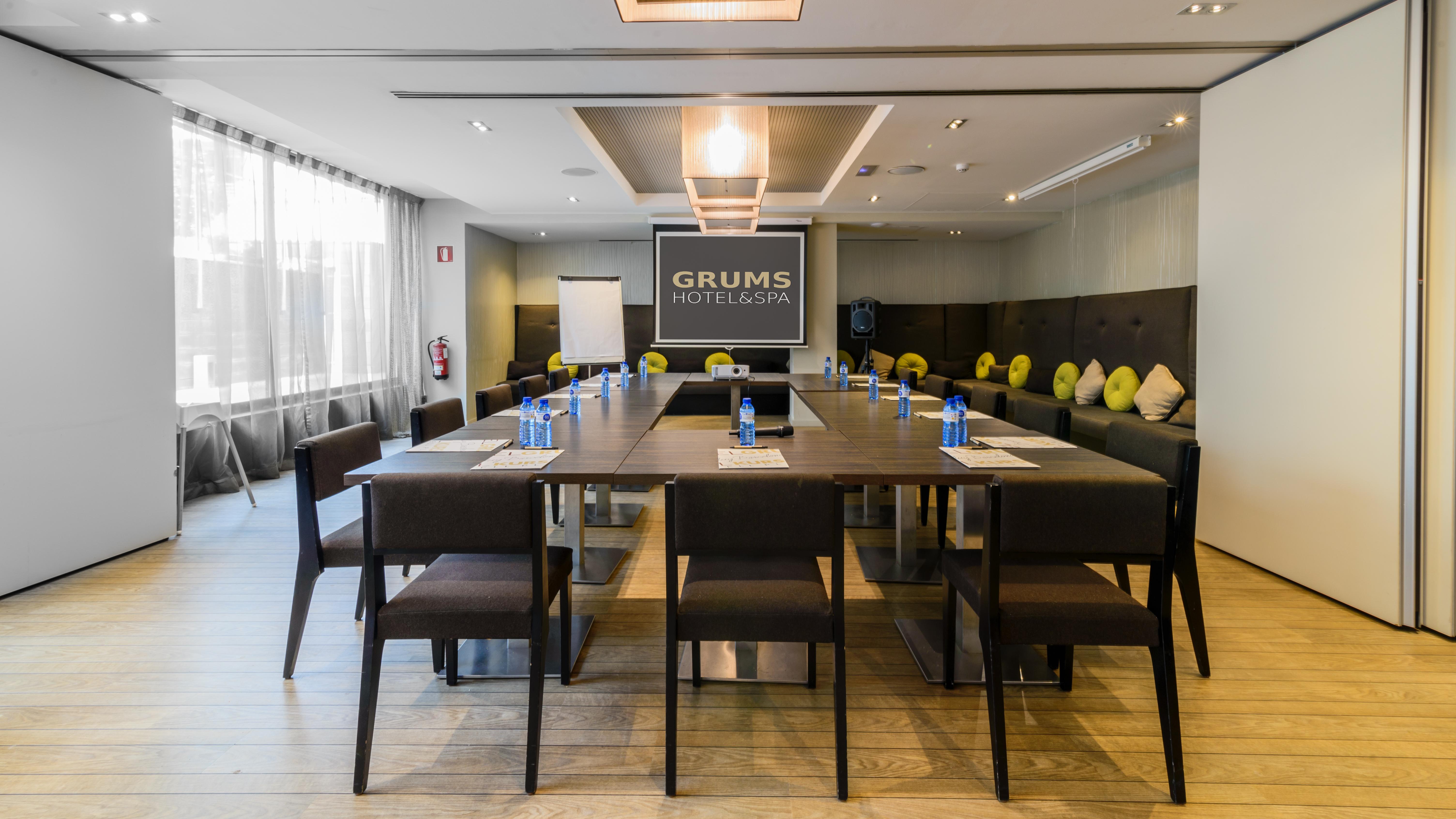 Grums Hotel&spa Hotel 4*